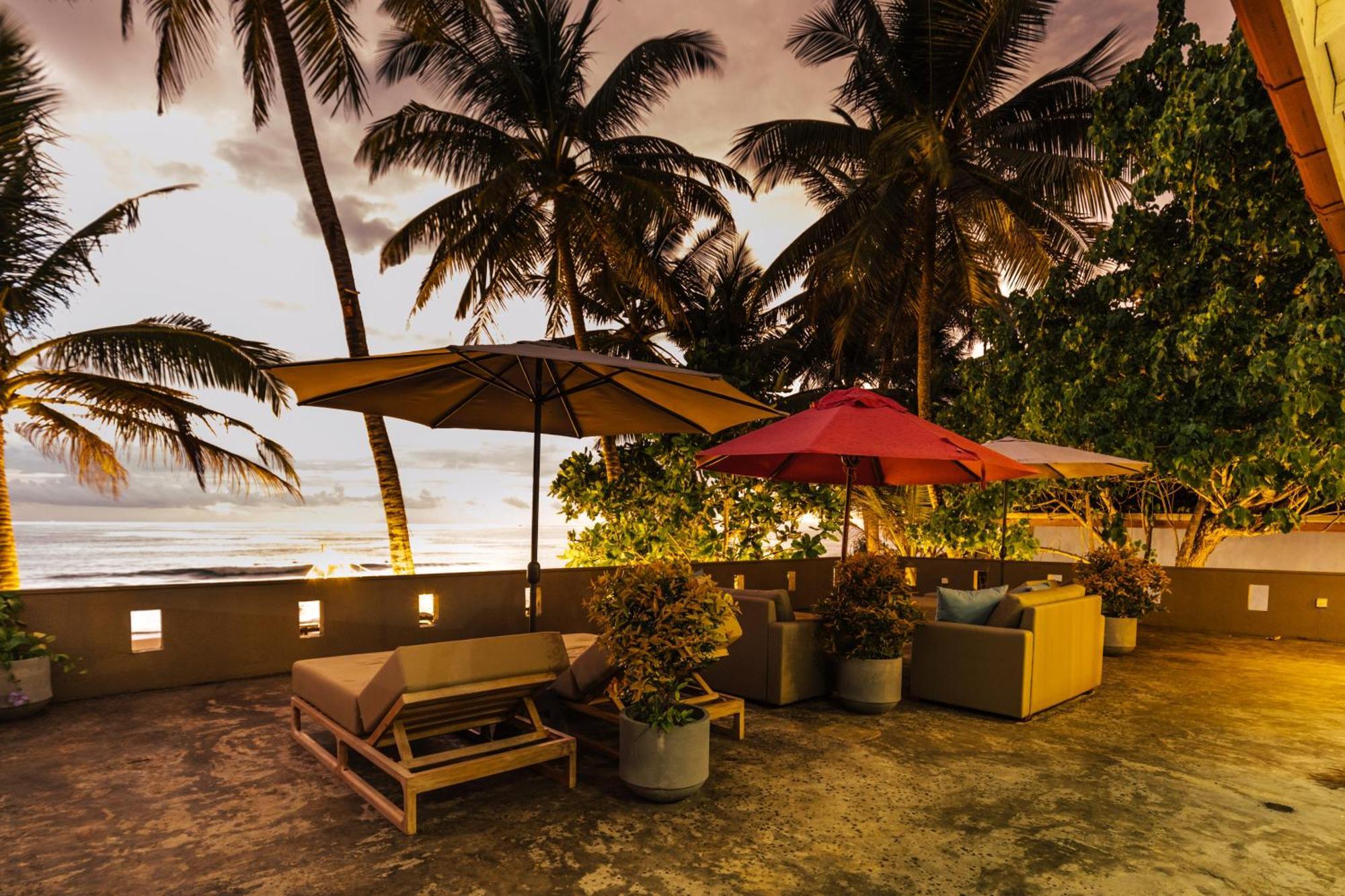 Sea Salt Society Hotel Hikkaduwa Ngoại thất bức ảnh