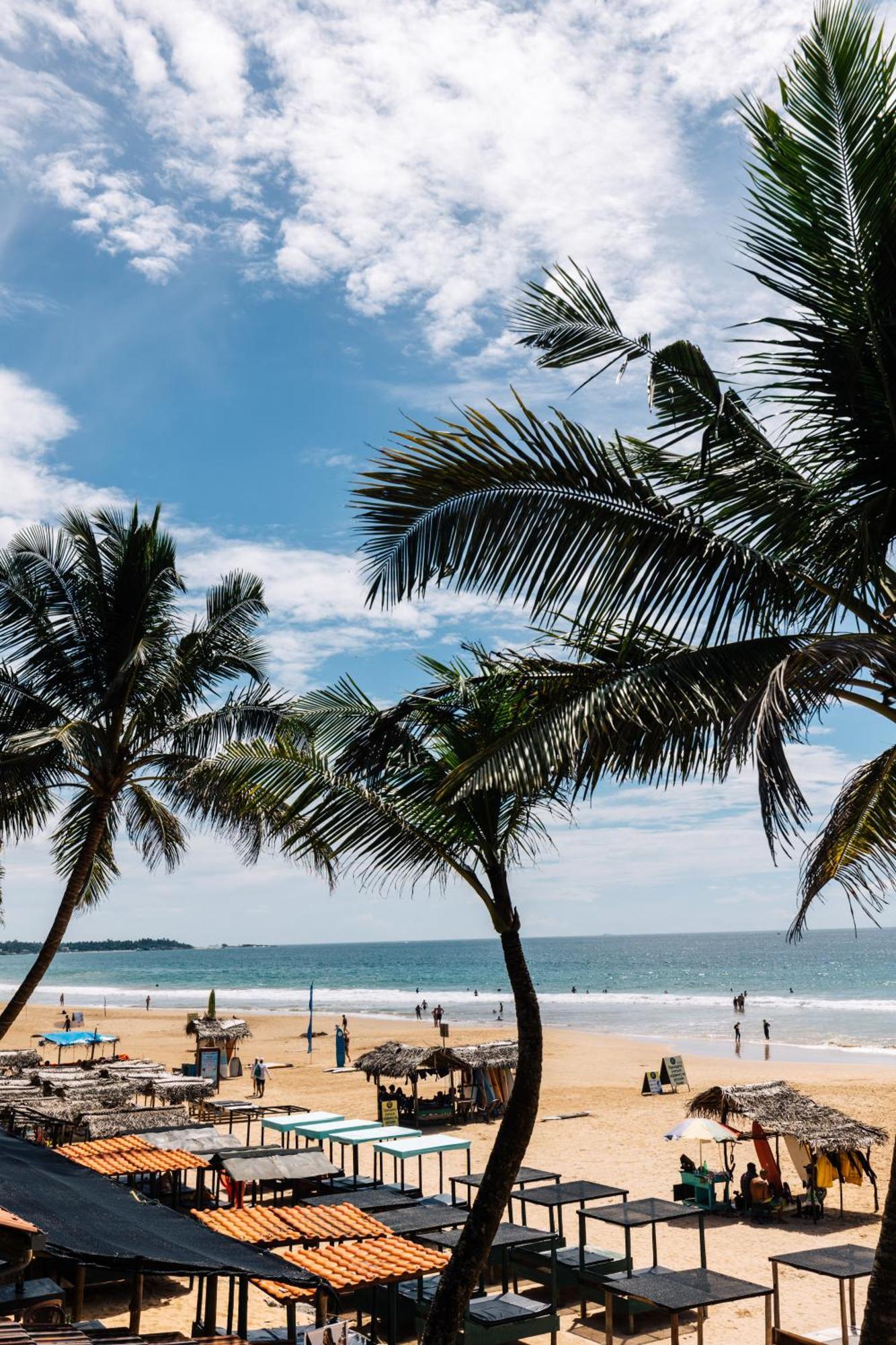 Sea Salt Society Hotel Hikkaduwa Ngoại thất bức ảnh