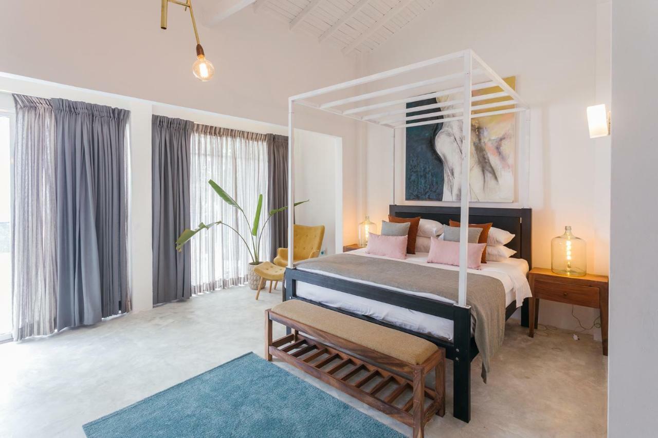 Sea Salt Society Hotel Hikkaduwa Ngoại thất bức ảnh