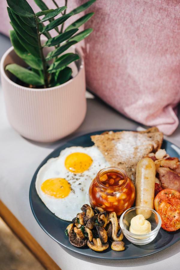 Sea Salt Society Hotel Hikkaduwa Ngoại thất bức ảnh