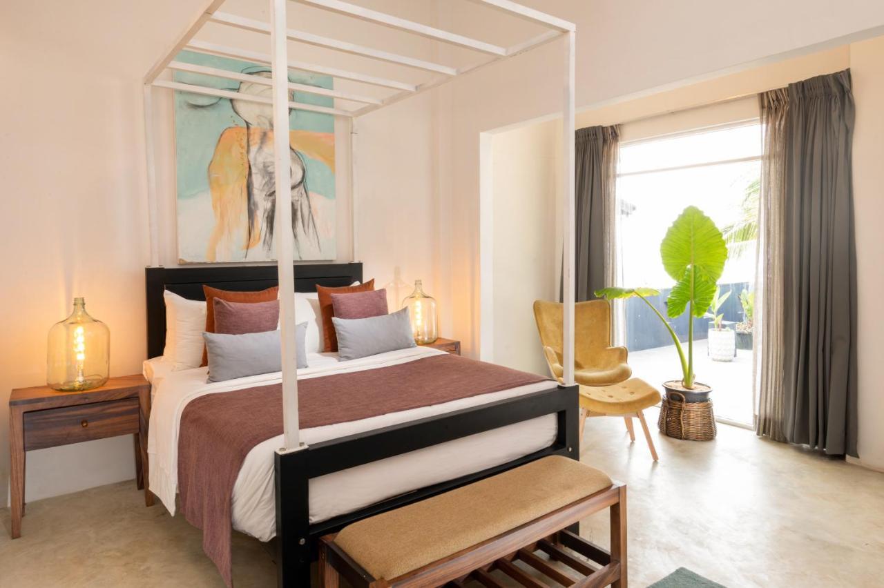 Sea Salt Society Hotel Hikkaduwa Ngoại thất bức ảnh